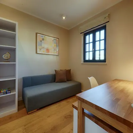 Reetland Am - Luxus Reetdachvilla Mit 3 Schlafzimmern, Sauna Und Kamin F20 Nyaraló