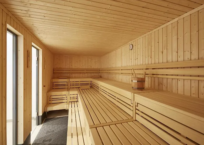 Ferienhaus Reetland Am - Luxus Reetdachvilla Mit 3 Schlafzimmern, Sauna Und Kamin F20 *